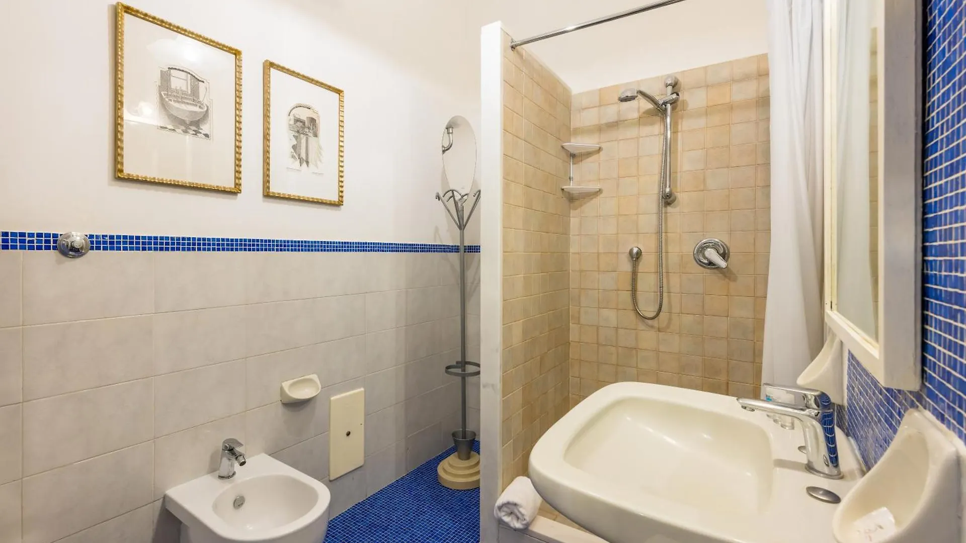 New Design Apartment In Naples