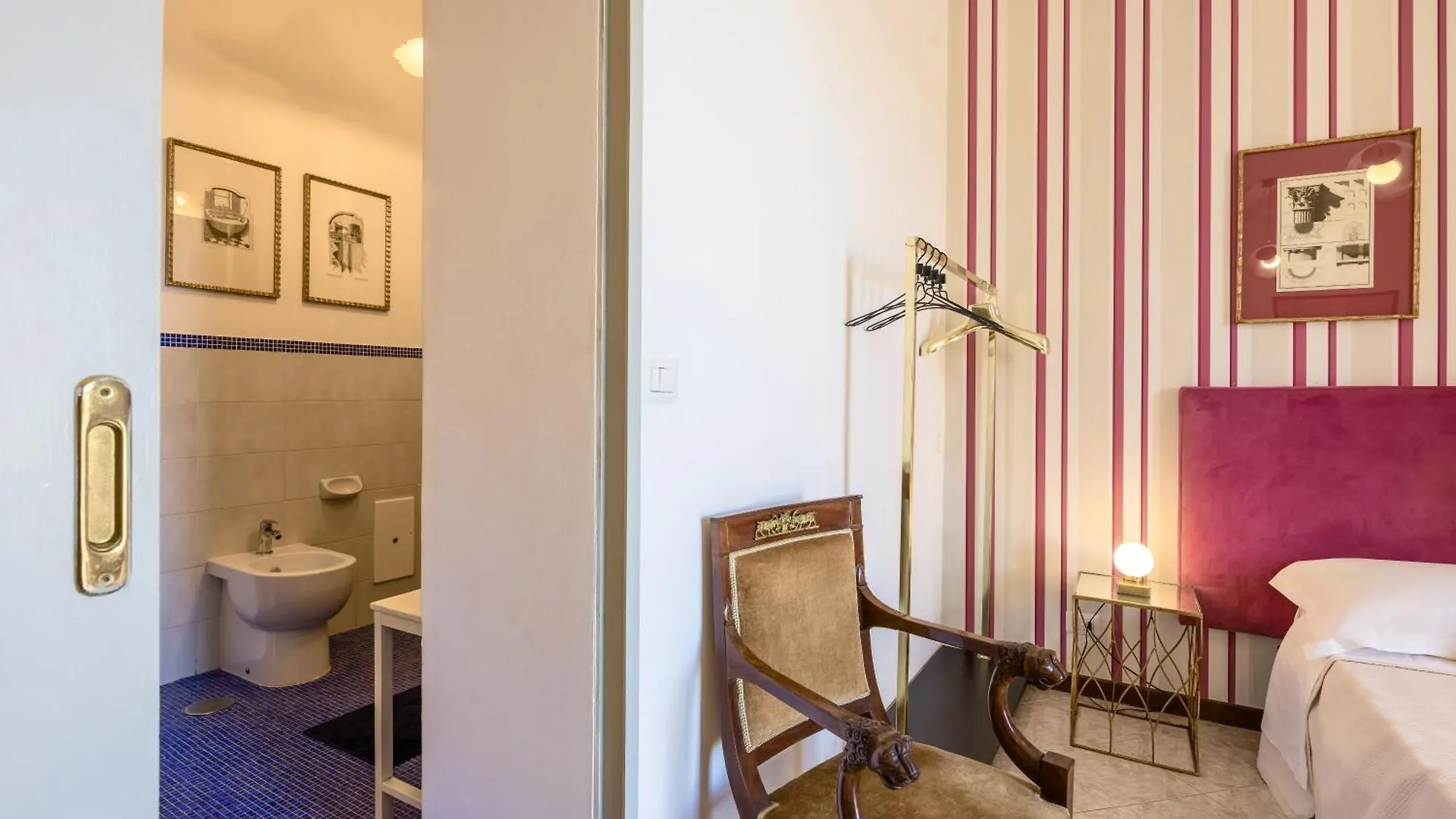 New Design Apartment In Naples
