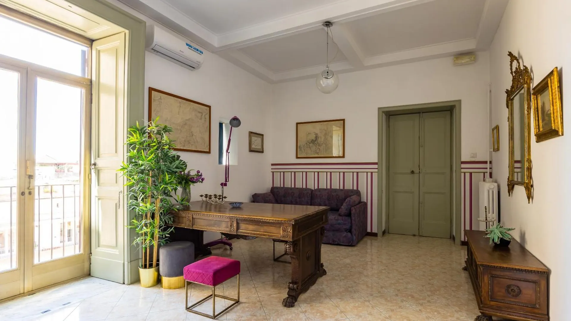 New Design Apartment In Naples