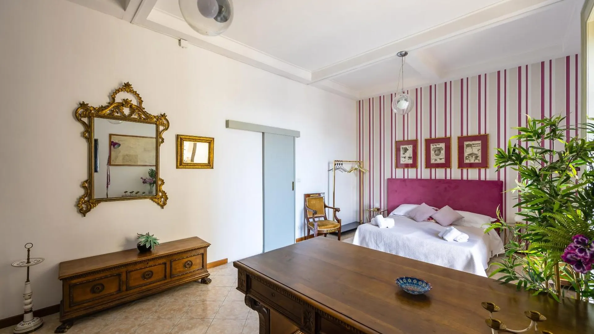 New Design Apartment In Naples